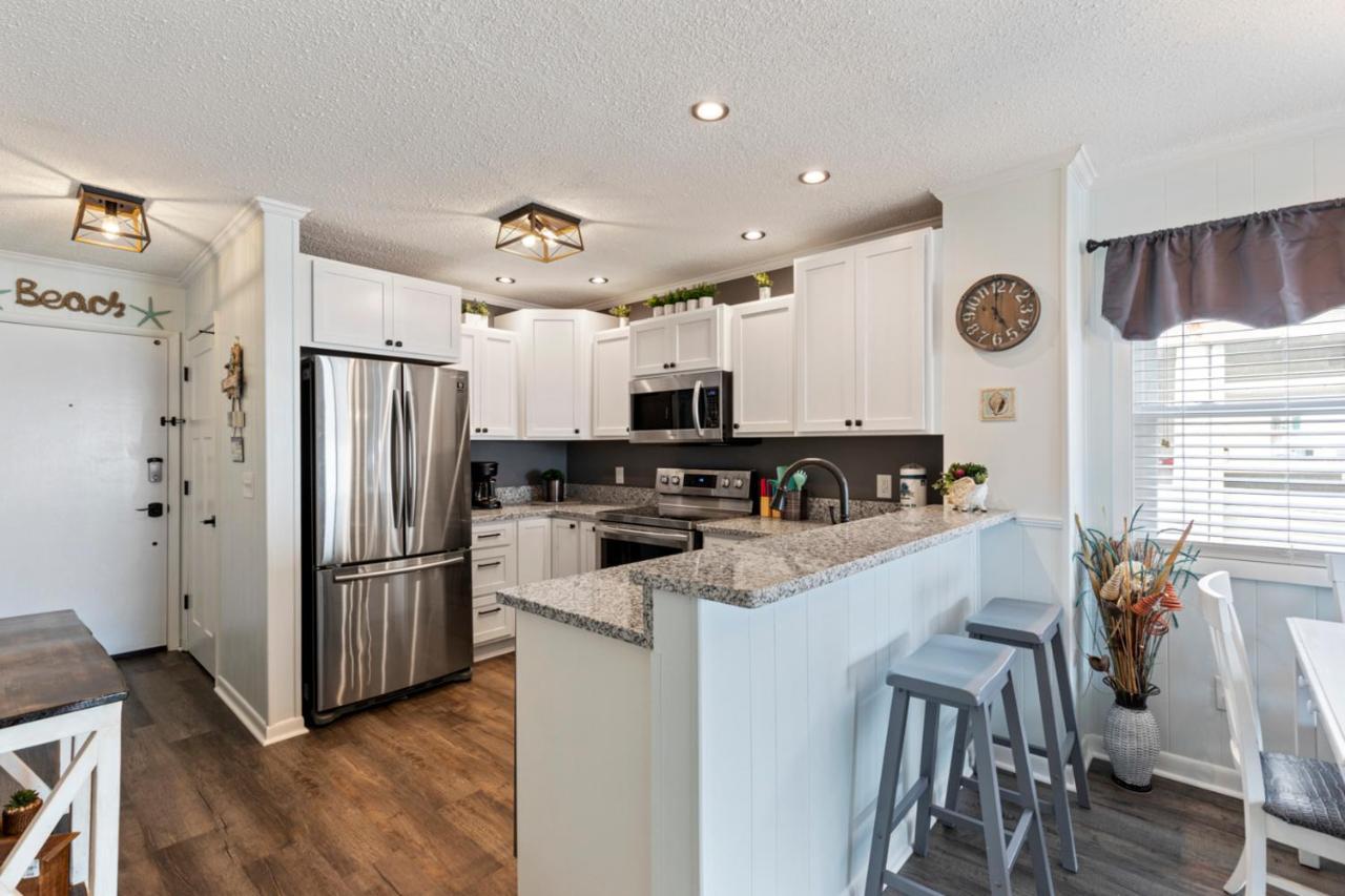 Bright And Sunny Condo With Stunning Oceanfront Myrtle Beach Exterior photo