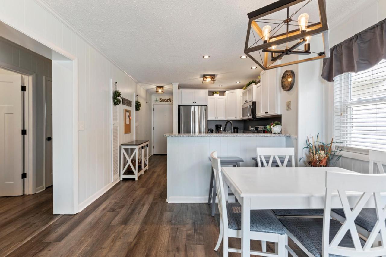 Bright And Sunny Condo With Stunning Oceanfront Myrtle Beach Exterior photo